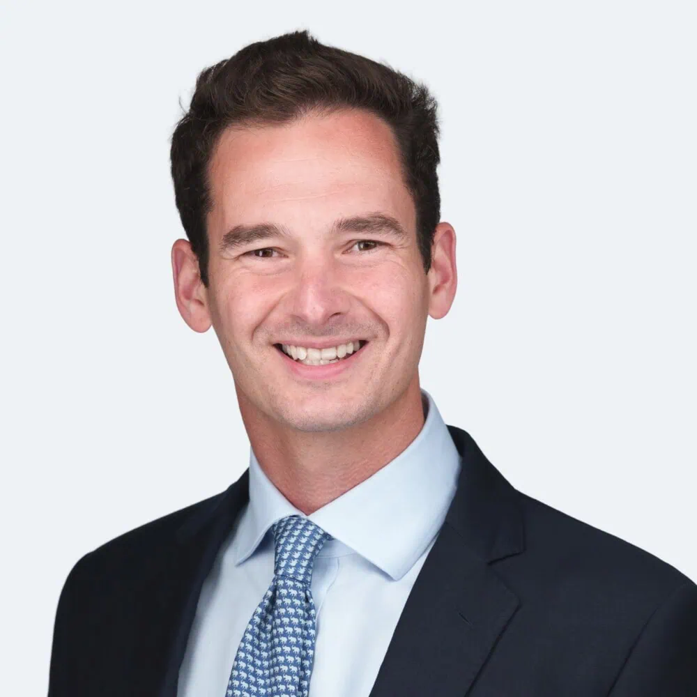 Oliver James, Senior Principal